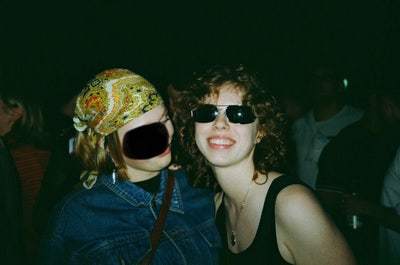 LOOKING FOR: Room to rent in London. Main Photo