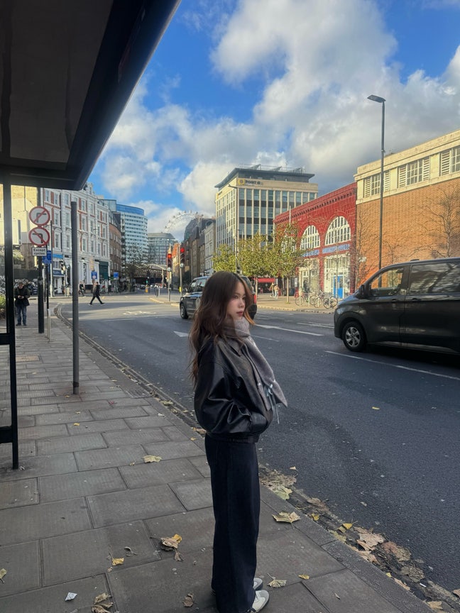 Looking for 2 bed flat ( move in June) Main Photo