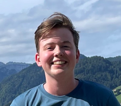 Postgrad looking for a room in a quiet house Main Photo