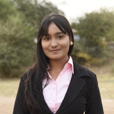 Student Female seeks a single or double room Main Photo