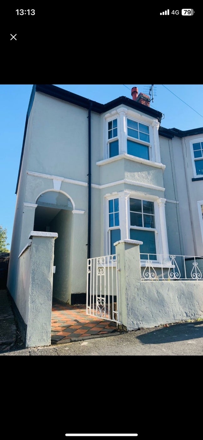 Double & Single rooms - CNTRL NMKT Main Photo