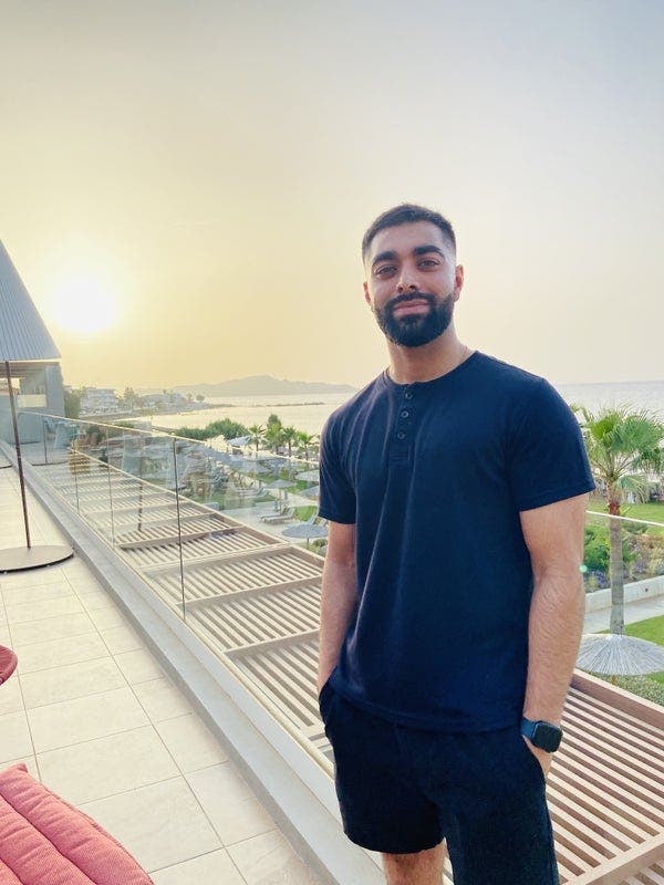 24 year old Male seeks a double room Main Photo