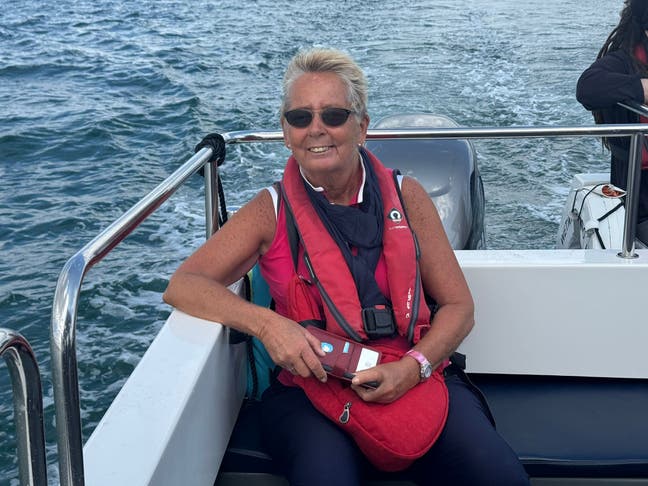 Busy lady  Southbourne area  Main Photo