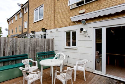 Double Room City Airport (No Deposit T&C Reqiured) Main Photo