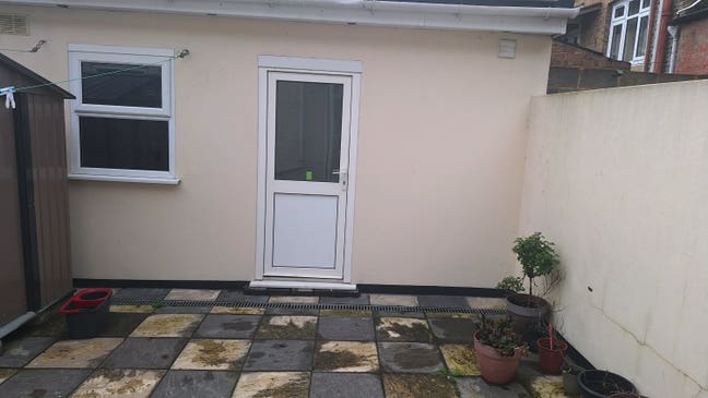 Annexe Room Available for Rent Main Photo