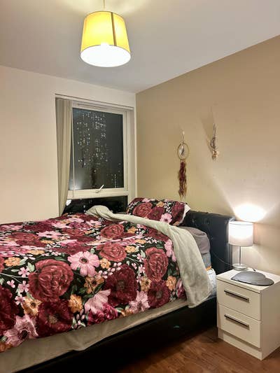 Double Room for Rent in 2-Bed Flat Main Photo