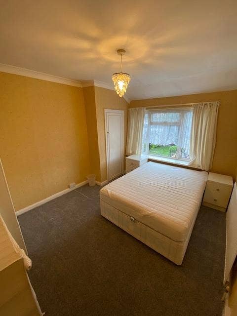 1 Double room available  Main Photo