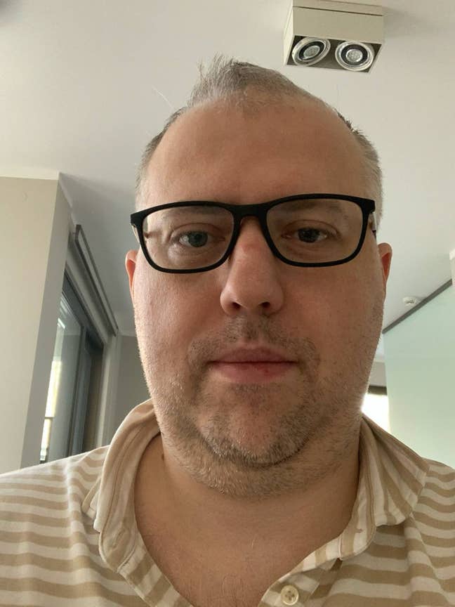 Professional seeking short-term rental (3 months+) Main Photo