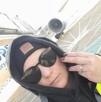 Professional Female seeks a single or double room Main Photo