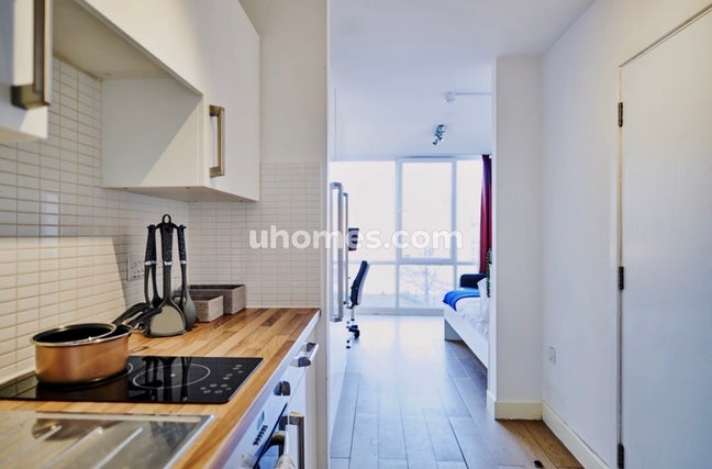 Studio for rent near DMU|Short-term|Discount Main Photo