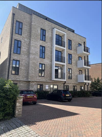 2 bed Penthouse Apartment Main Photo