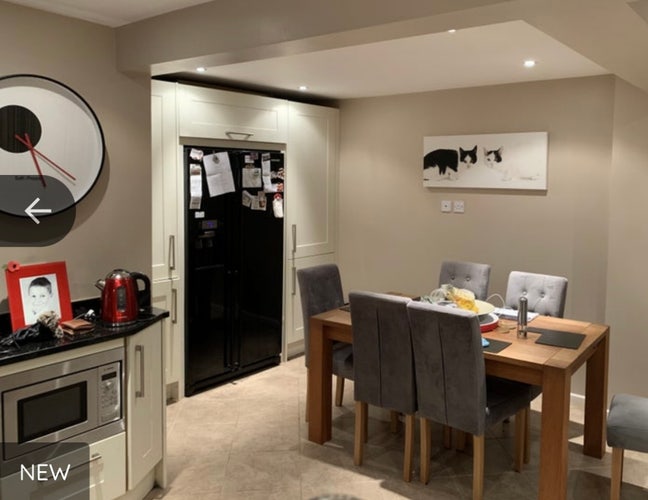 Double Room Available - Excellent Location Main Photo