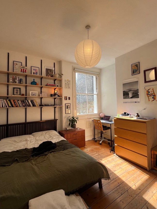 Double Room in Lovely Clapton Home Main Photo