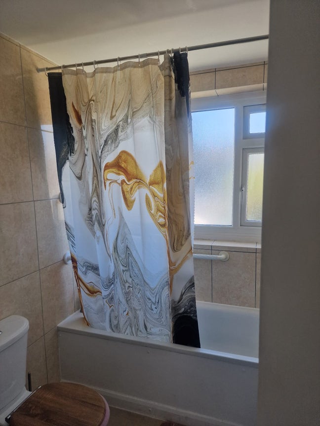 House available for Rent  Main Photo