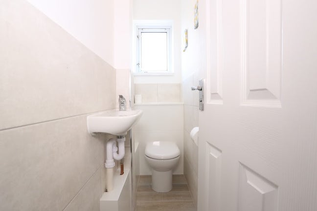 3 Huge Room–Canary Wharf–Lounge-Diner Main Photo