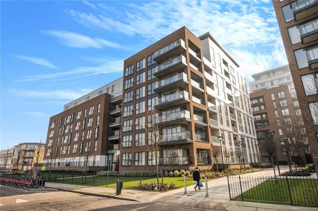 ✨ Modern Double | Gym & Concierge | &pound;1,050 Pcm Main Photo