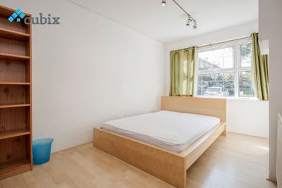 5 Bedroom town house in SE1 Main Photo