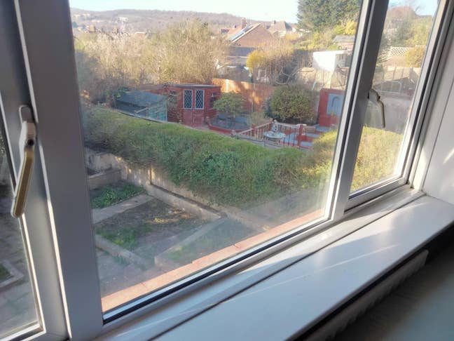  Double Room available from March bills inc Main Photo