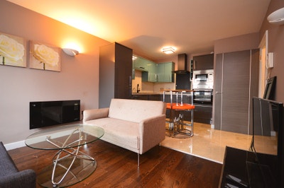 1 Double Bedroom Apartment - Woolwich  Main Photo