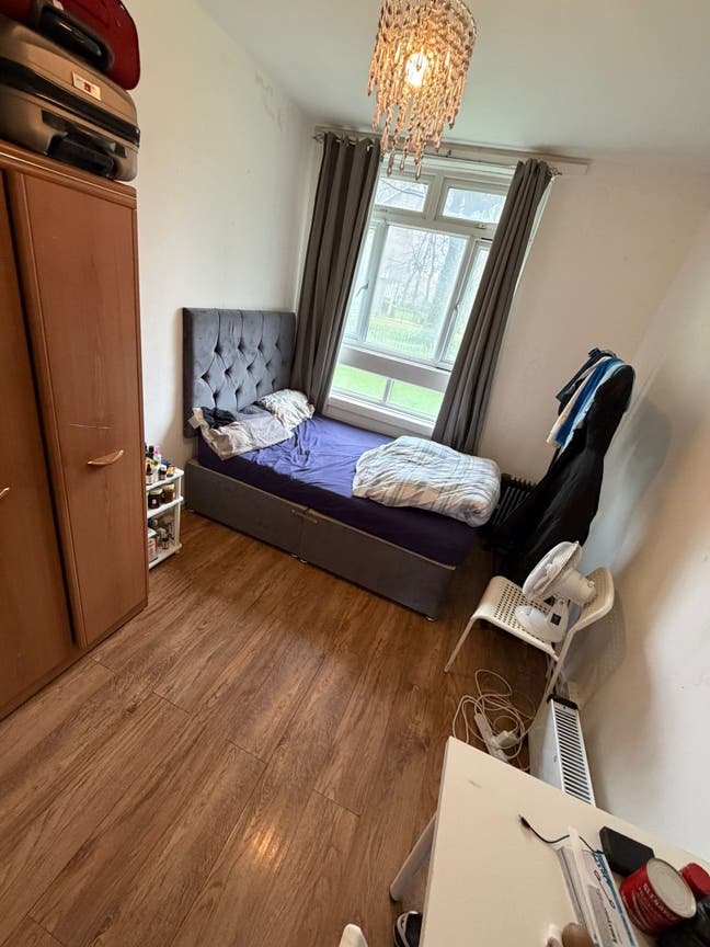 All Bills Included-Furnished-Near Hoxton Station Main Photo