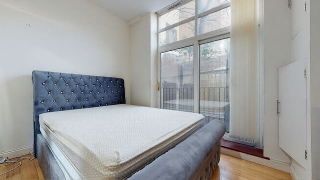 1-Bed  Walworth Wonder🏡 Pet Friendly | No Deposit Main Photo