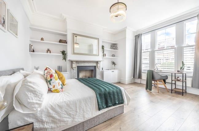 Large double- all bills included! Main Photo