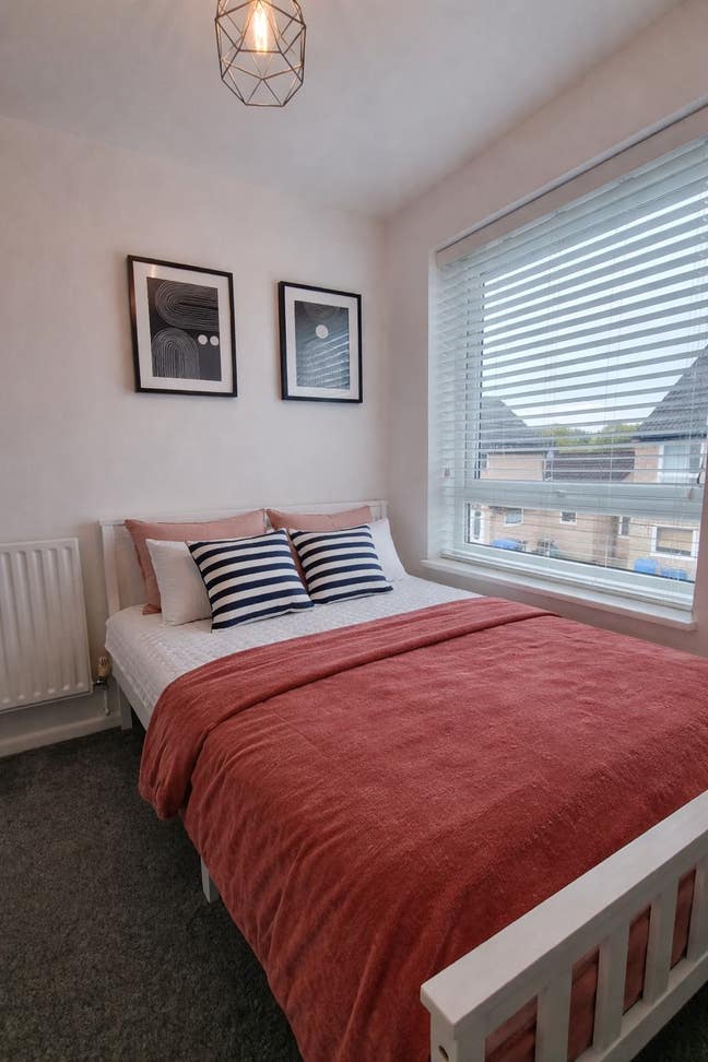Double Room available for Short Stays!  Main Photo