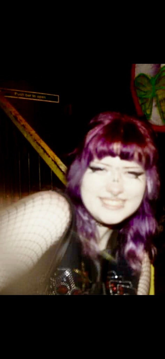 Hi,  looking for a lovely human to house/flat shar Main Photo