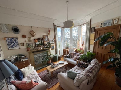 Lovely bright room avaliable in flat in Marchmont Main Photo