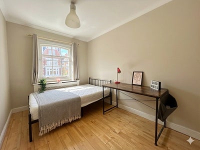 Double Rooms to rent, Paddington W2  Main Photo