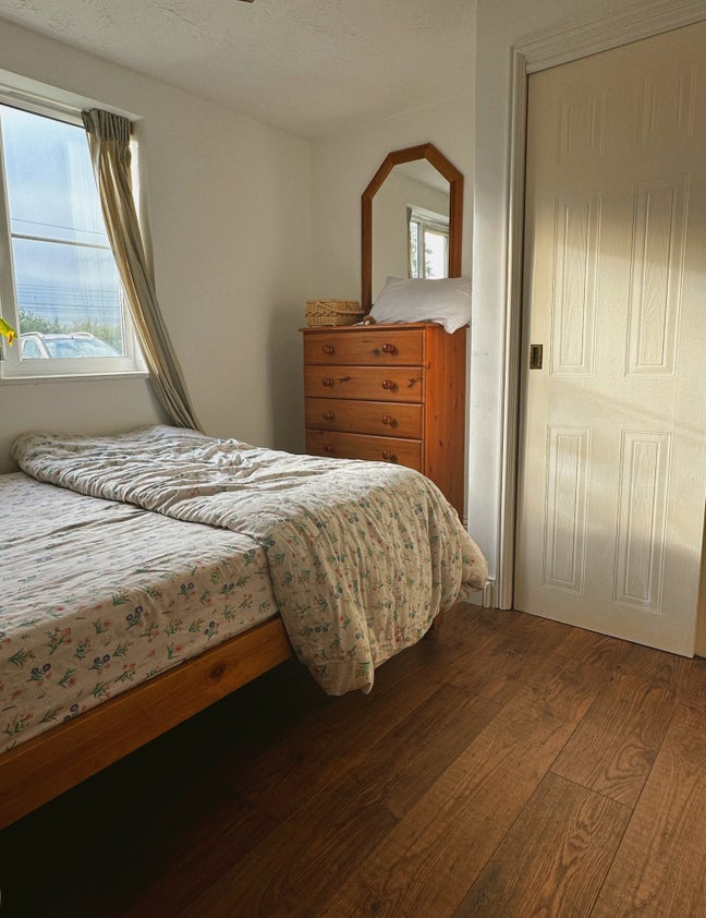 Ensuite room available  Main Photo