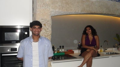 Looking to share a flat!  Main Photo