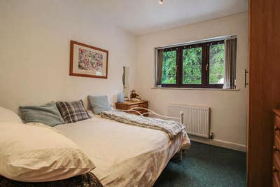 Lovely Earlsdon Flat Main Photo