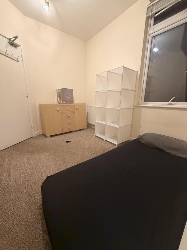 Room to share  Main Photo