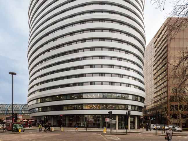 Modern studio near Waterloo & London eye & Big Ben Main Photo