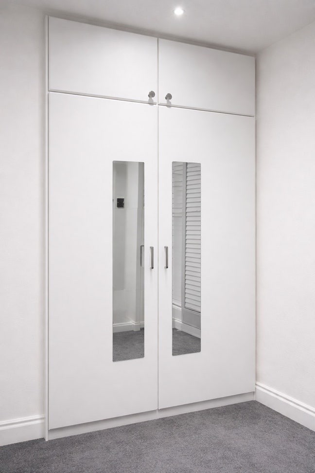 Newly refurbished, Stylish and clean  , Bills incl Main Photo