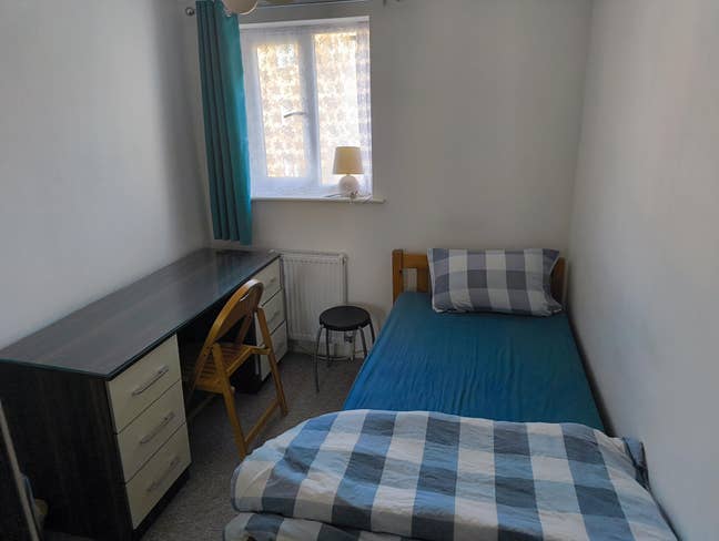 Small Clean Furnished Room – Southall/Hounslow  Main Photo