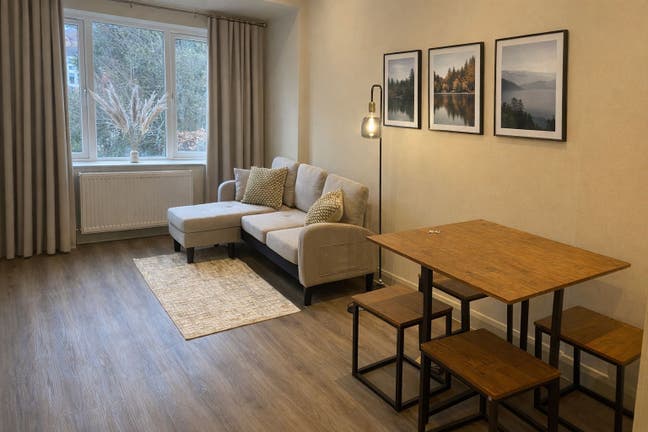 ✨ Stylish En-Suite Room In Brand New House ✨ Main Photo