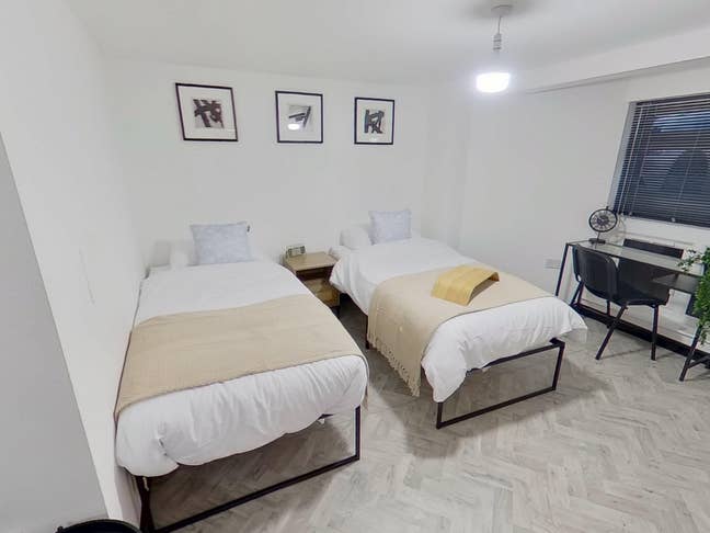 Self-Contained Studio with Parking Inc Bills 🏠  Main Photo