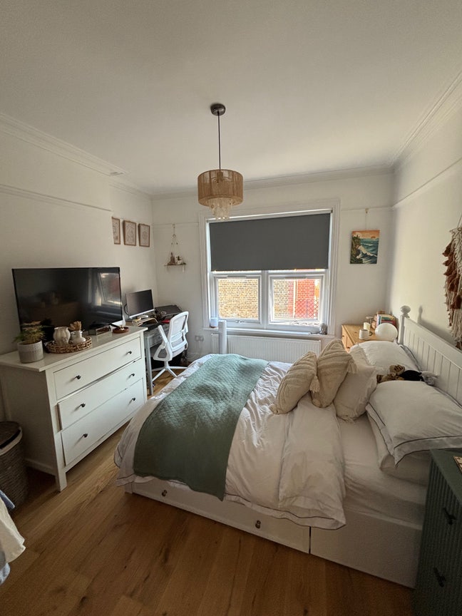 Room available in Tooting Bec  Main Photo