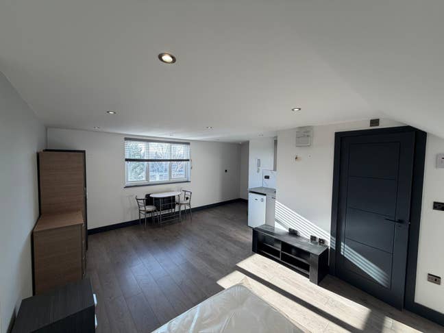 DSS - Studio Flat Available in Catford SE6 Main Photo