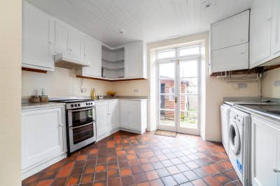 🏡✨ Rooms Available in Good Putney Area 🌟 Main Photo