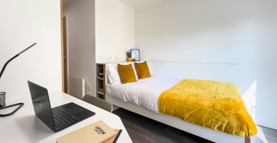 A room at Dobbie’s point available  Main Photo