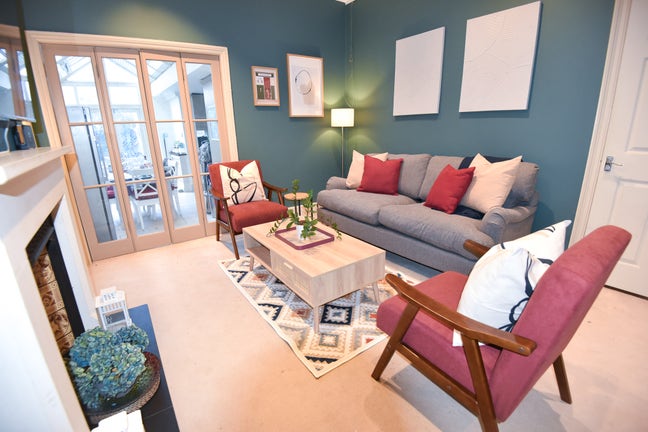 Great Double Available Right By Northcote Road Main Photo