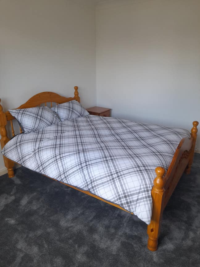 Large Double room Main Photo