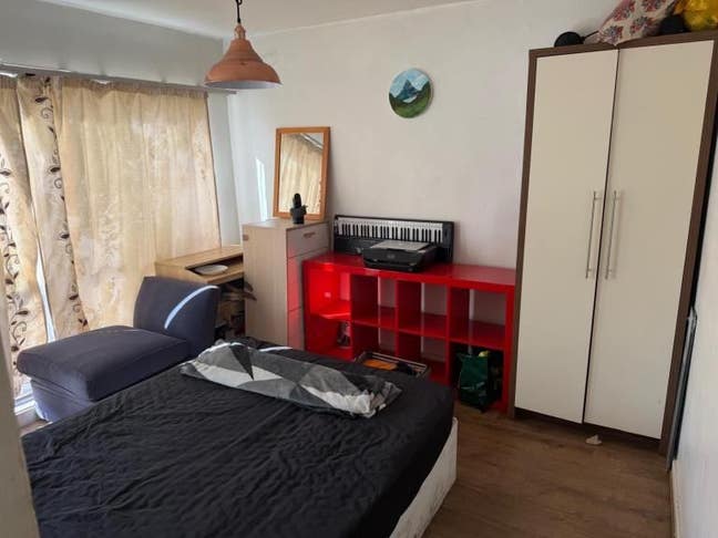  Double room is available for rent in - IG2 7RS Main Photo