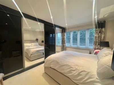 Room to rent in Twyford Main Photo