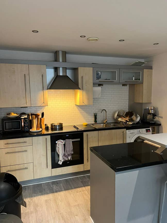 Two Double-Bed Flat Tenancy Transfer Main Photo