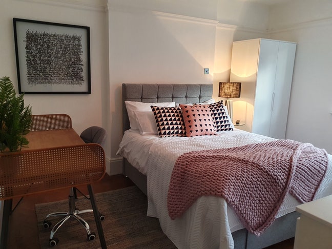 One of a kind luxury home in SALFORD. Main Photo