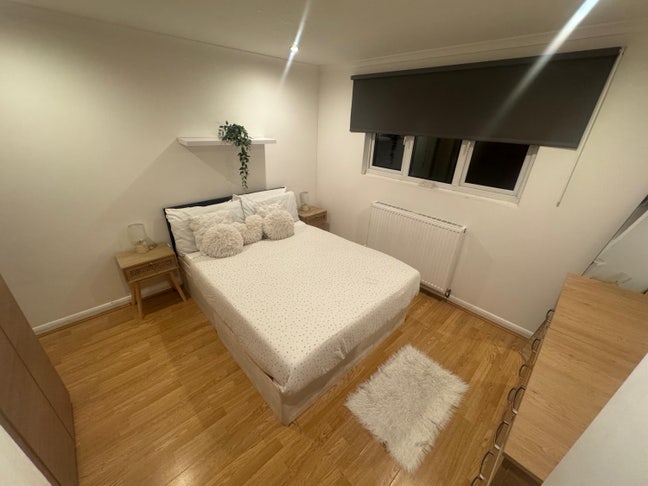  ✨amazing double room in E13 8NA Main Photo